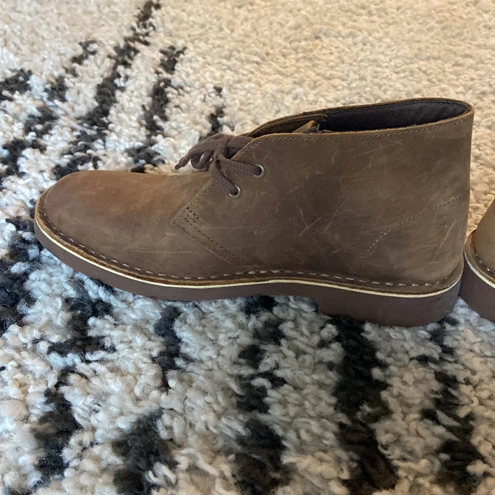 Clarks - Picture 4 of 5